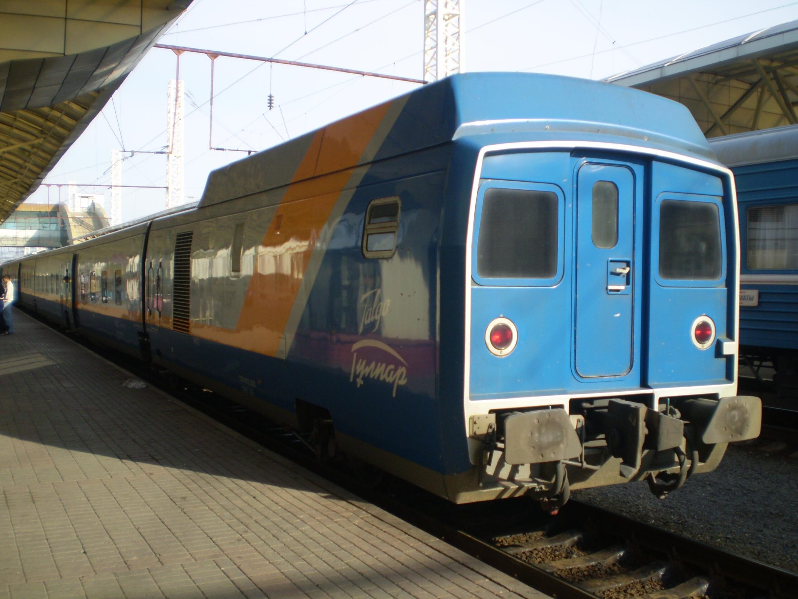 Trenes de Kazajistán.
Tulpar- Talgo
