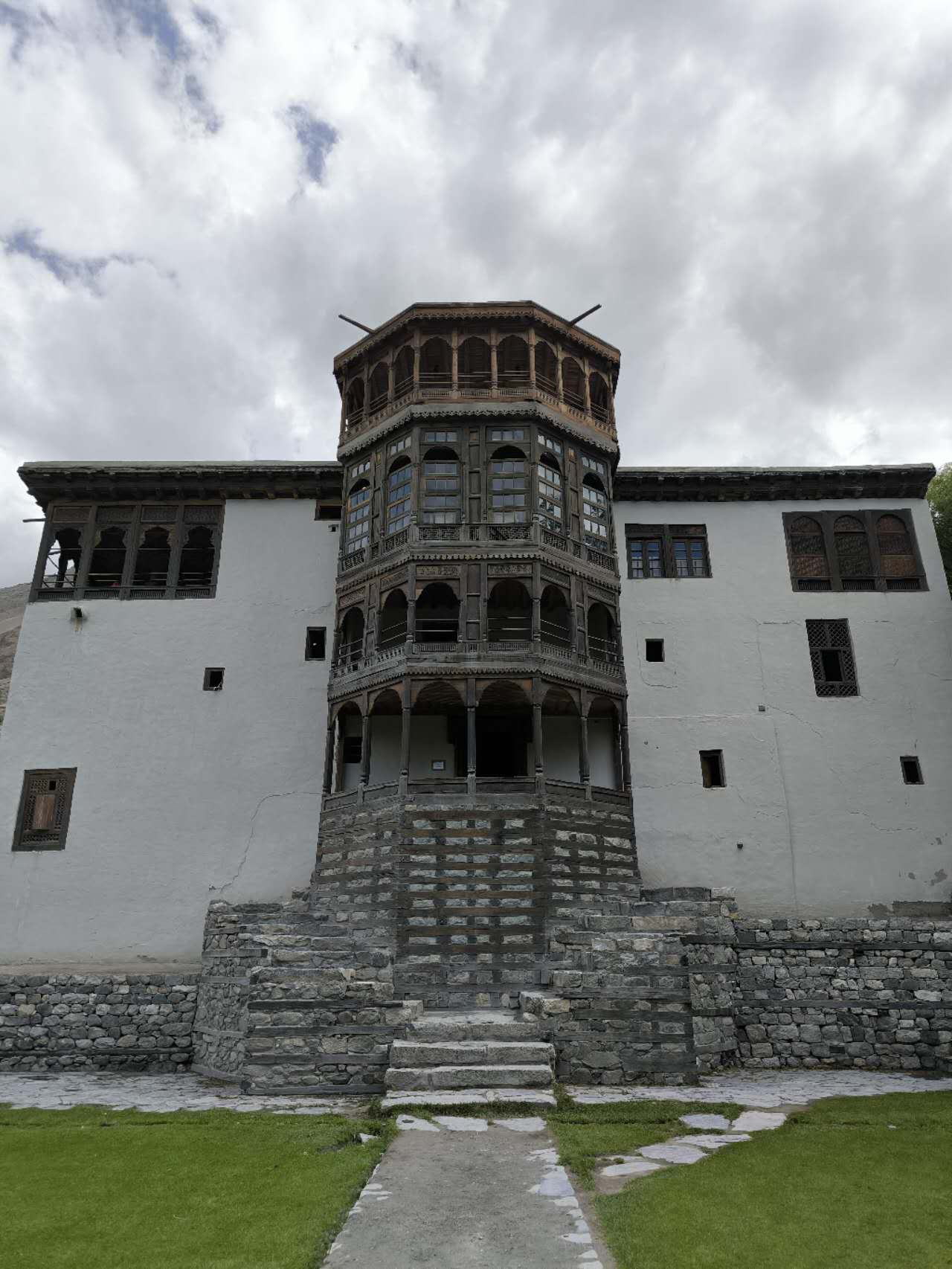 Khaplu Fort