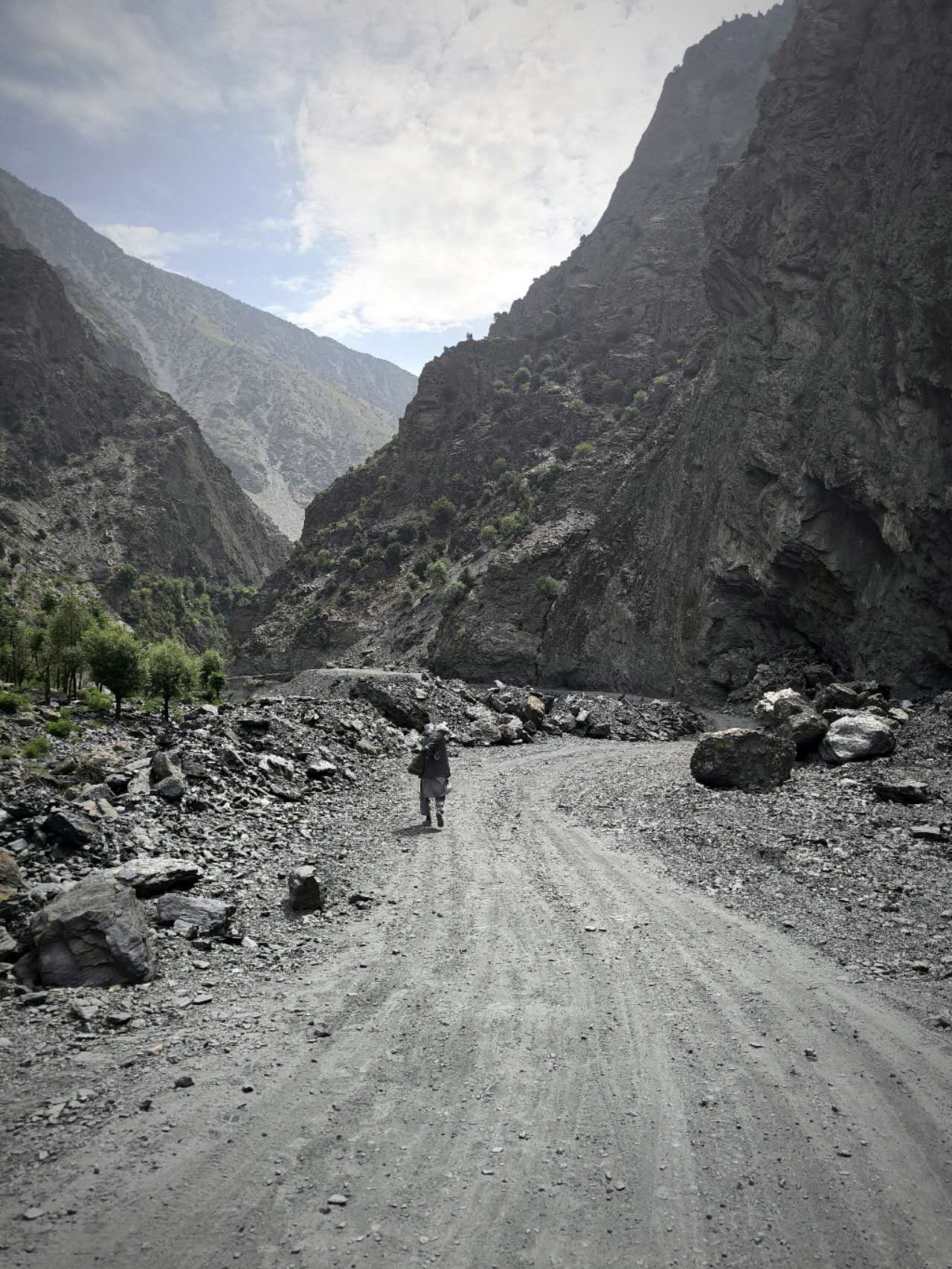 Carreteras para acceder a los valles.